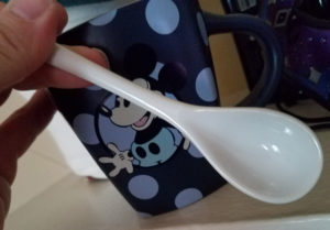 The ceramic spoon that came with the mug